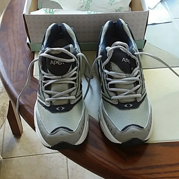 apex shoes